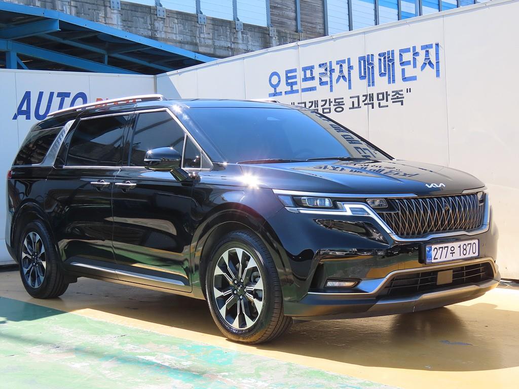 KIA Carnival 2022 Negro - Importación desde Corea - HF Imports Iquique - Foto 1