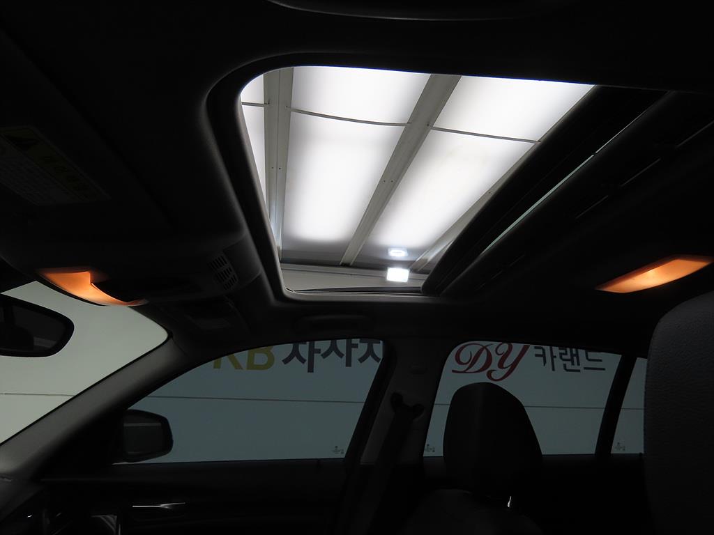 BMW 1 series 2013 Azul - Importación desde Corea - HF Imports Iquique - Foto 17