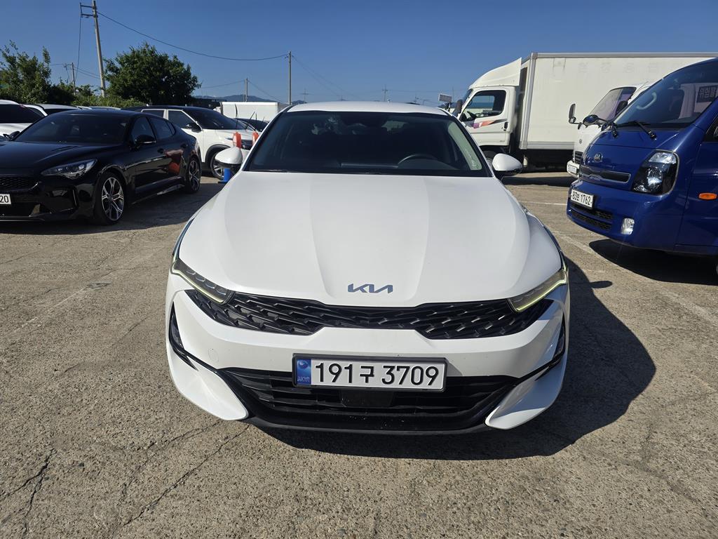 KIA K5 2023 Blanco - Importación desde Corea - HF Imports Iquique - Foto 1