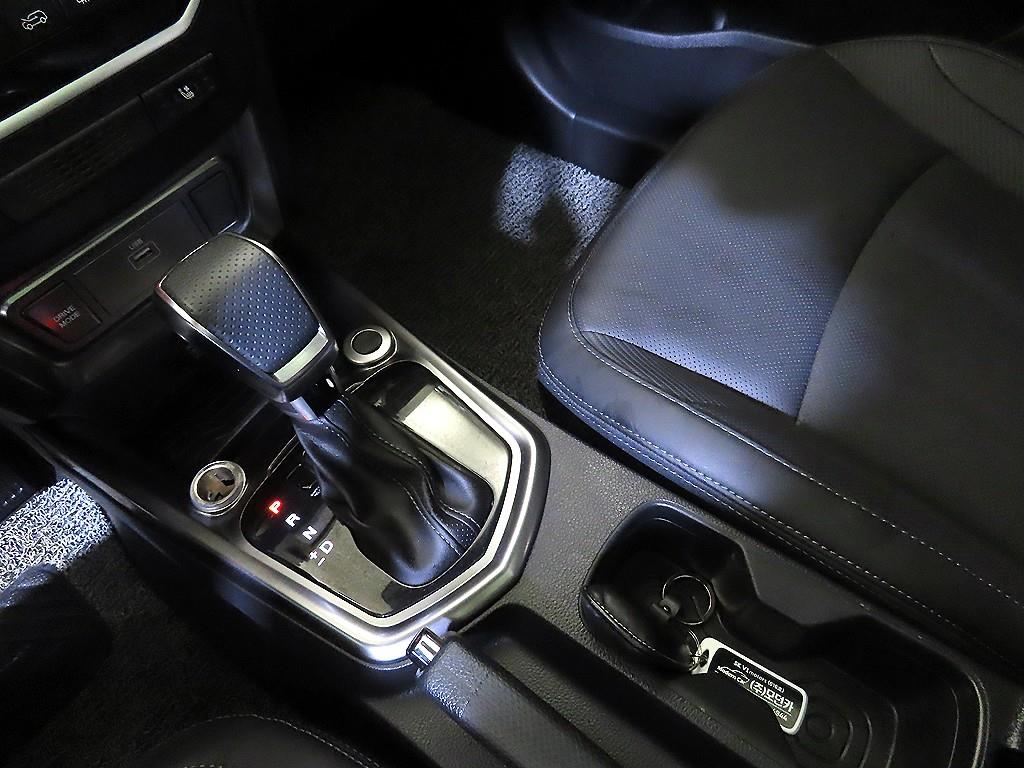 Ssangyong Tivoli - Vista 12