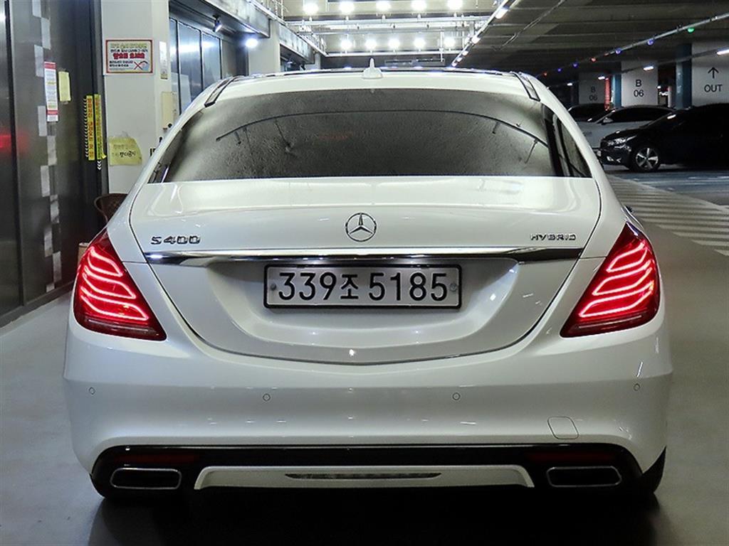 Mercedes Benz S Class - Vista 5