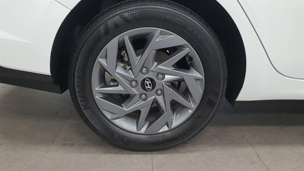 HYUNDAI Avante 2025 Blanco - Importación desde Corea - HF Imports Iquique - Foto 18