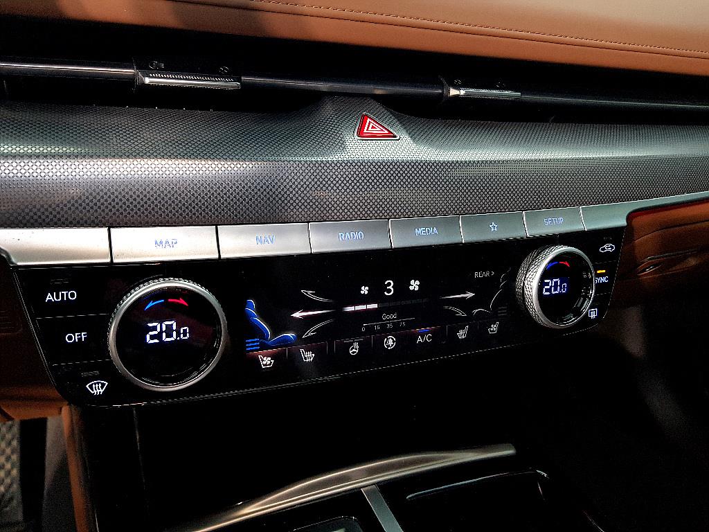 Genesis G80 - Vista 10