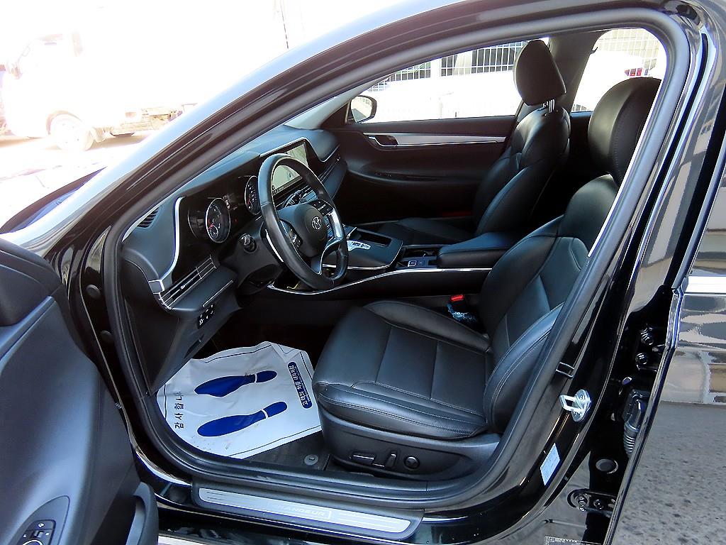 HYUNDAI Grandeur - Vista 5