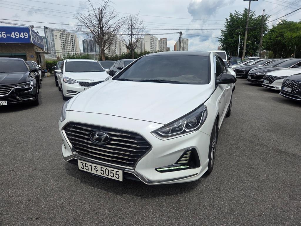HYUNDAI Sonata 2019 Blanco - Importación desde Corea - HF Imports Iquique - Foto 1