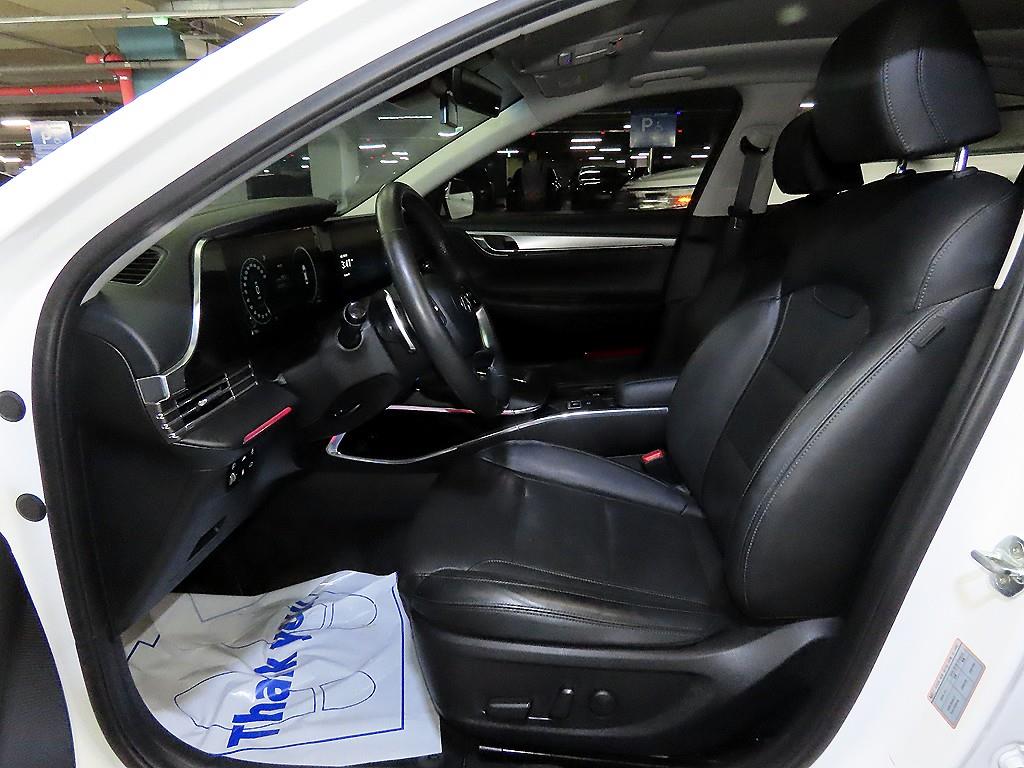 HYUNDAI Grandeur - Vista 6