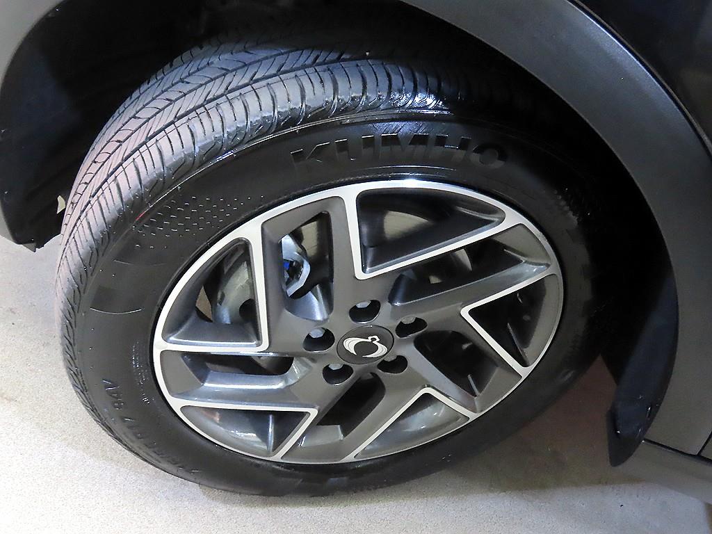 Ssangyong Tivoli 2023 Negro - Importación desde Corea - HF Imports Iquique - Foto 20