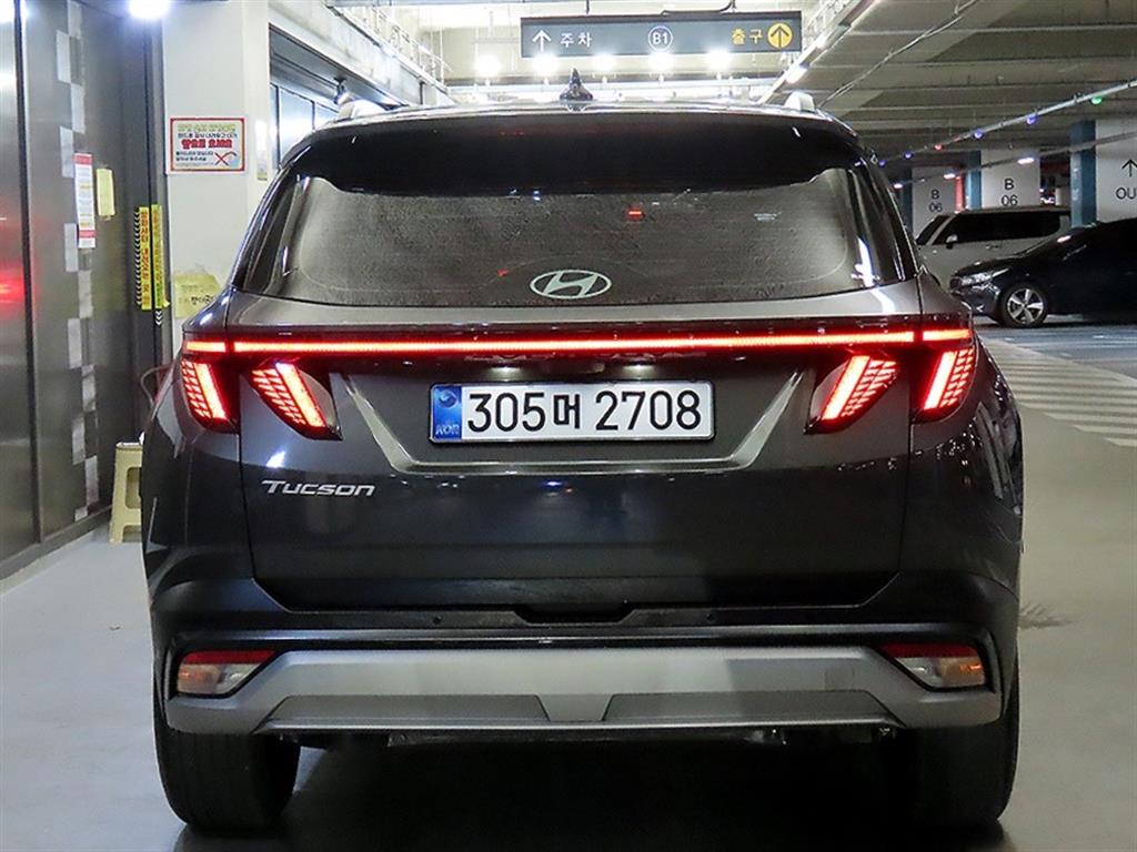 HYUNDAI Tucson - Vista 5