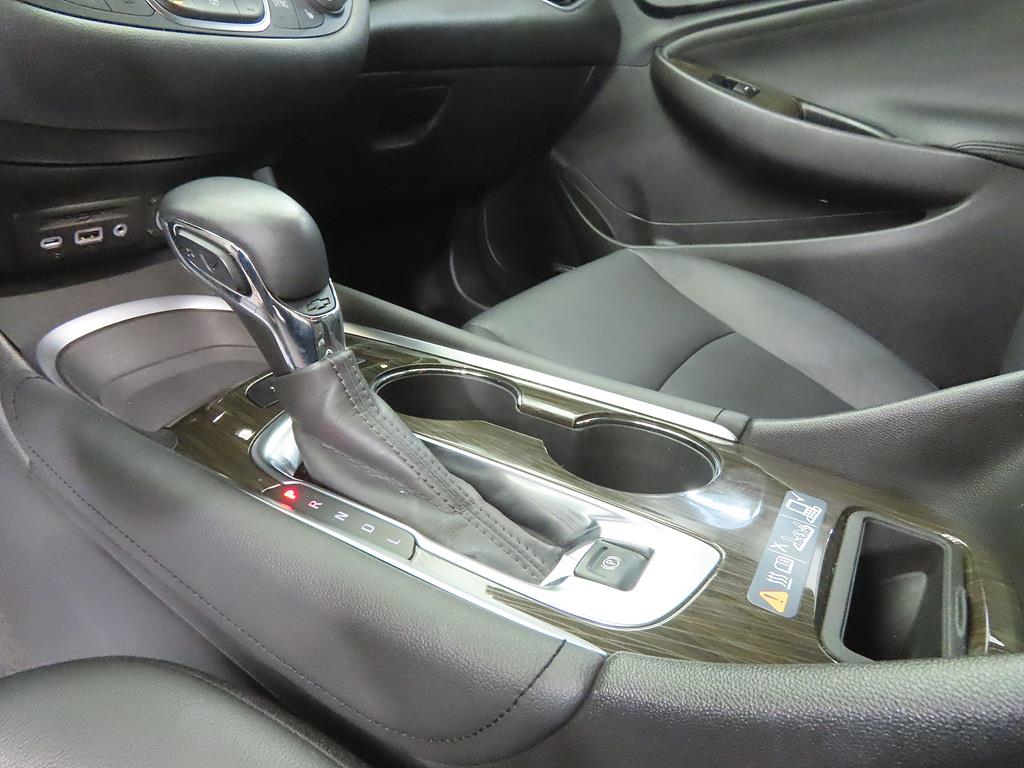 Chevrolet Malibu - Vista 11