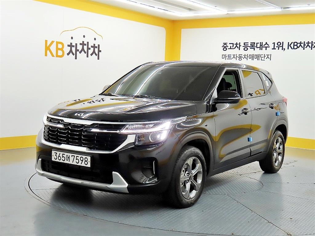 KIA Seltos - Vista 2