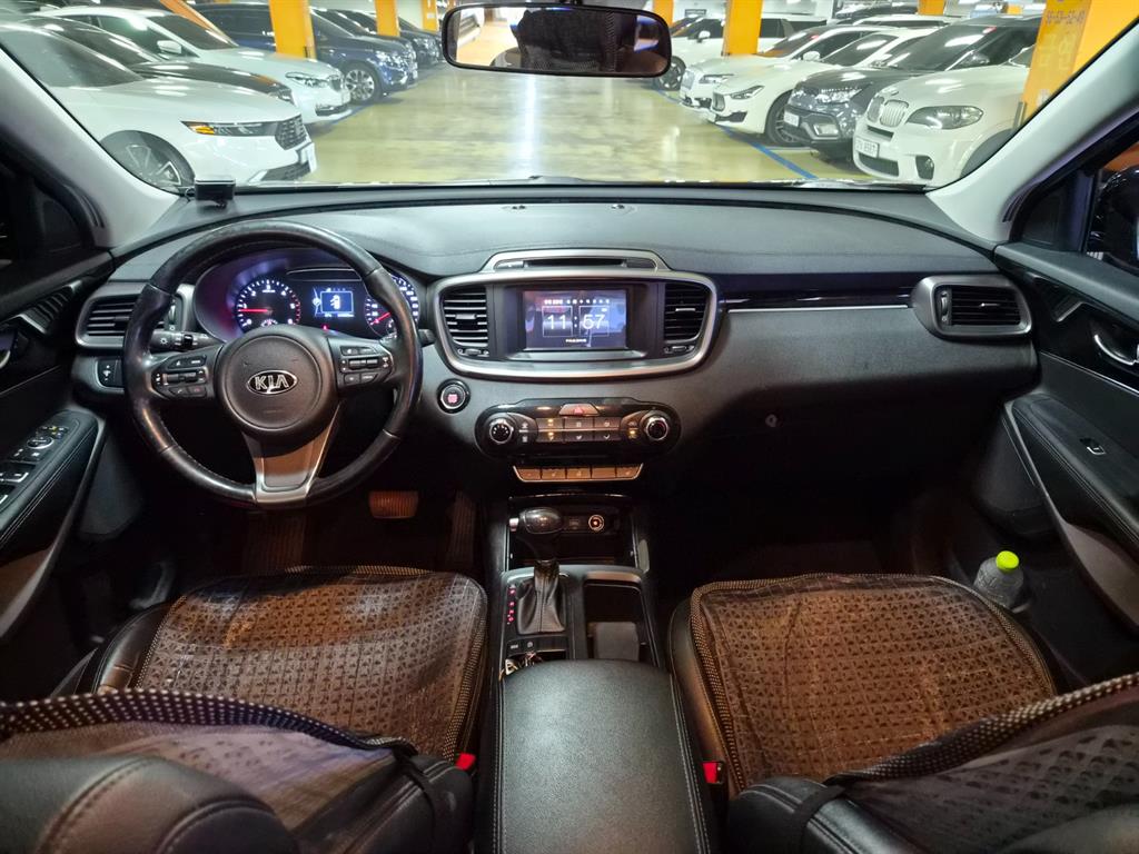 KIA Sorento - Vista 9