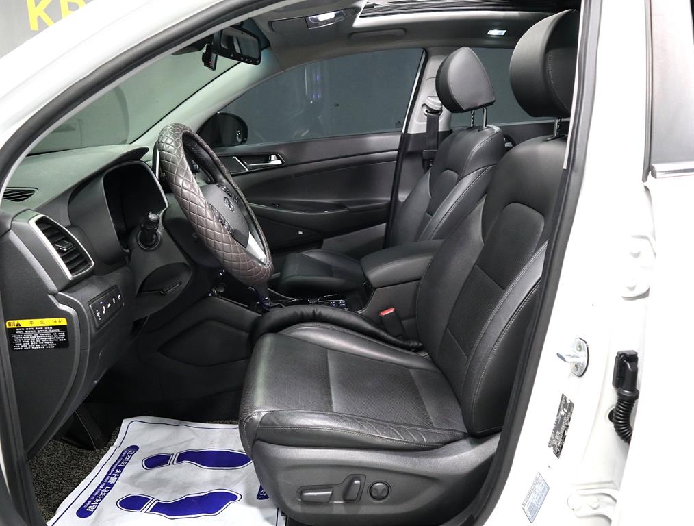 HYUNDAI Tucson - Vista 8