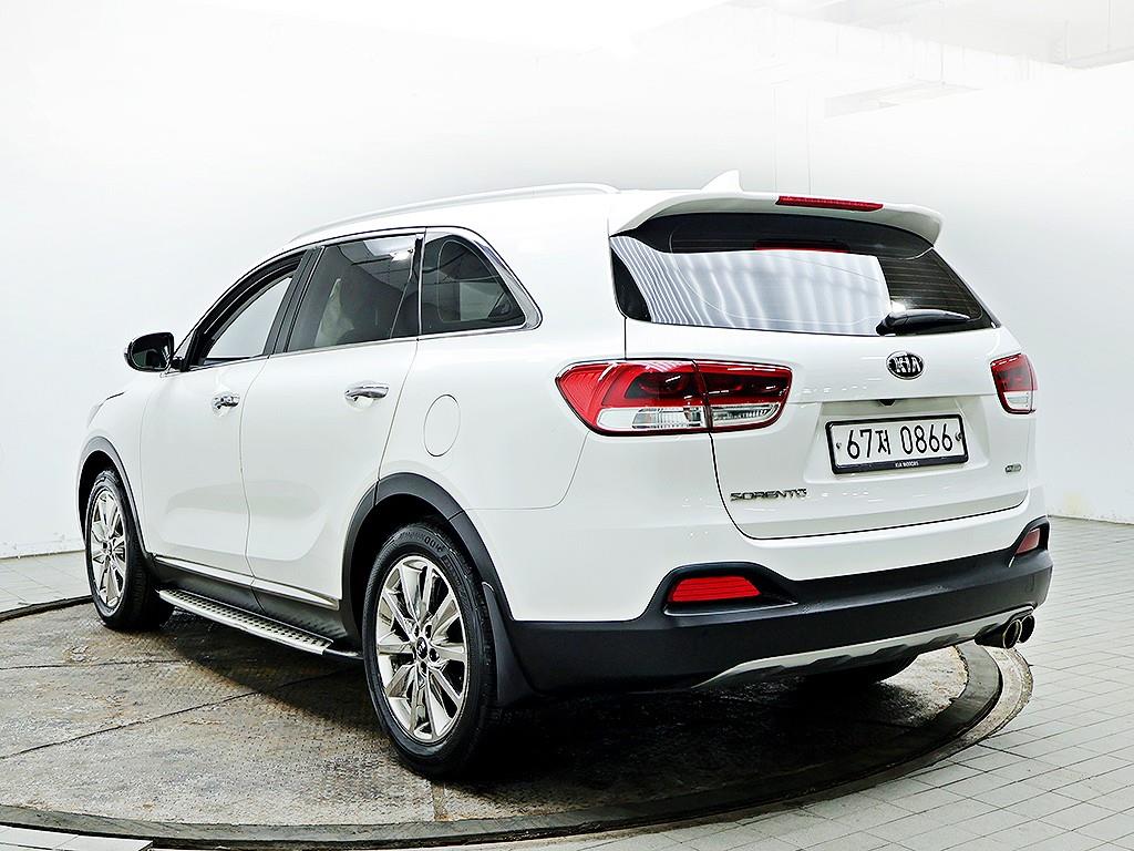 KIA Sorento - Vista 4