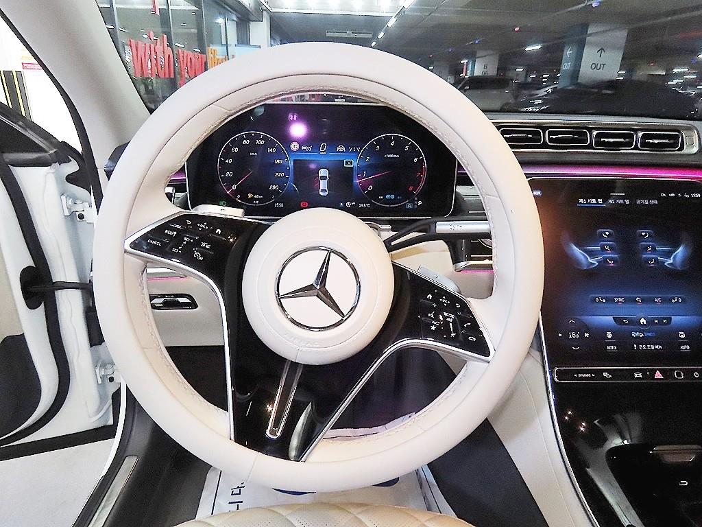 Mercedes Benz S Class - Vista 8