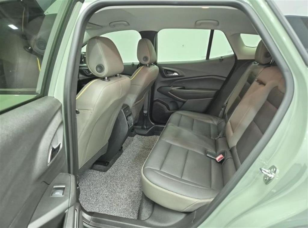 Chevrolet Trax - Vista 12