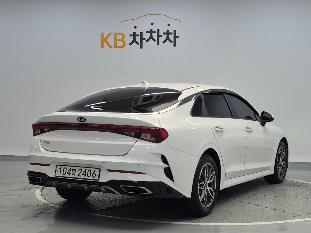 KIA K5 - Vista 3
