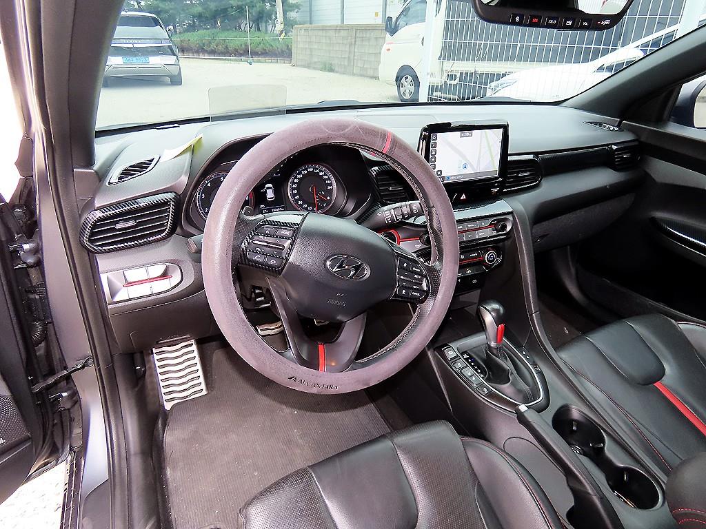 HYUNDAI Veloster - Vista 7