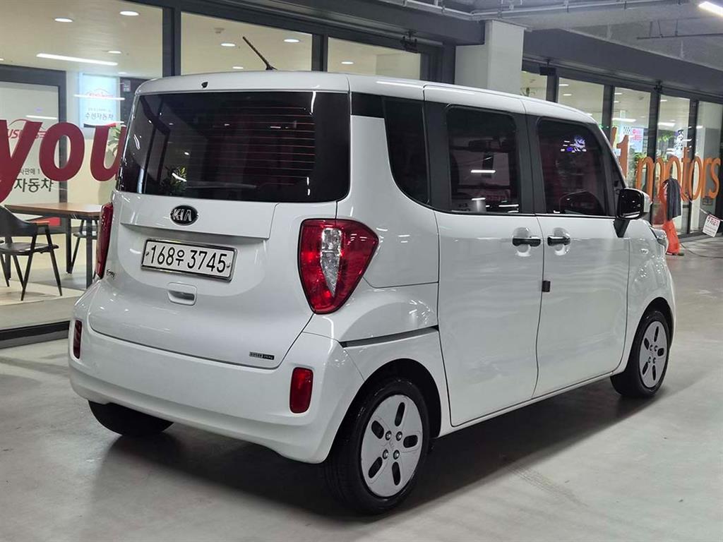 KIA Ray - Vista 4