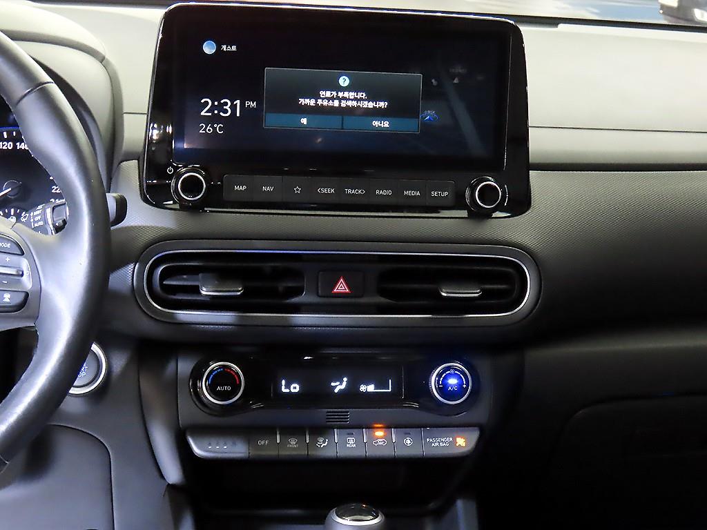 HYUNDAI Kona - Vista 11