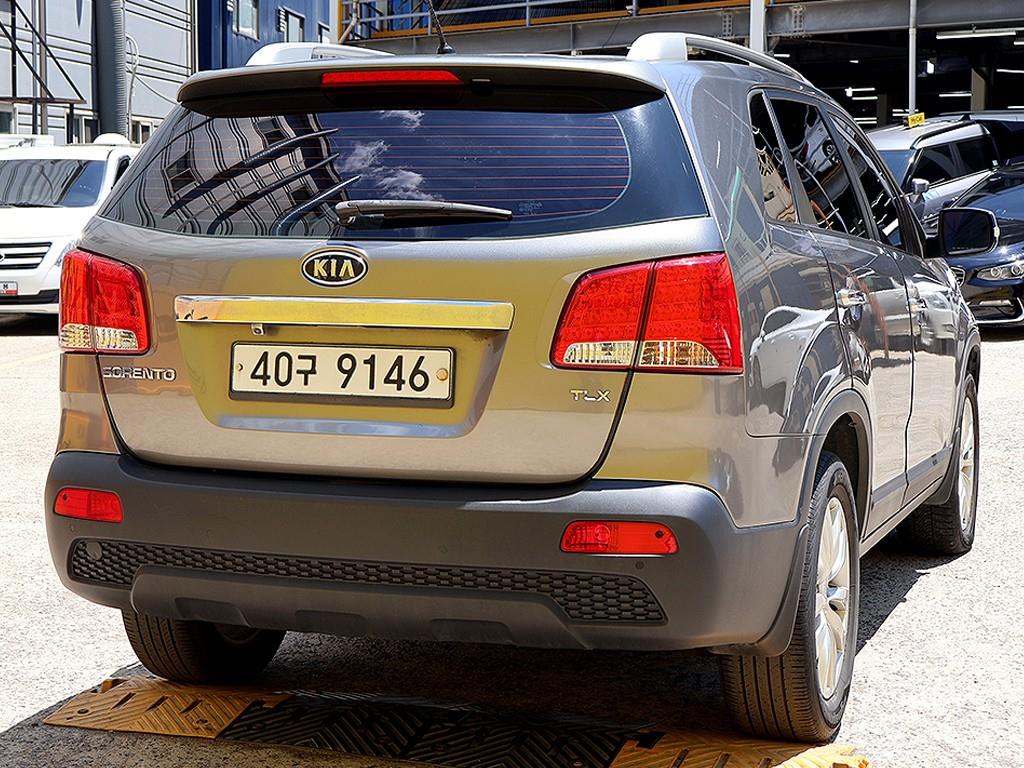 KIA Sorento - Vista 4
