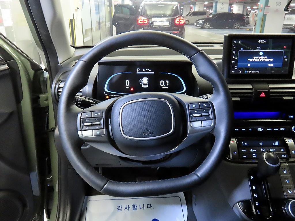 HYUNDAI Casper - Vista 8
