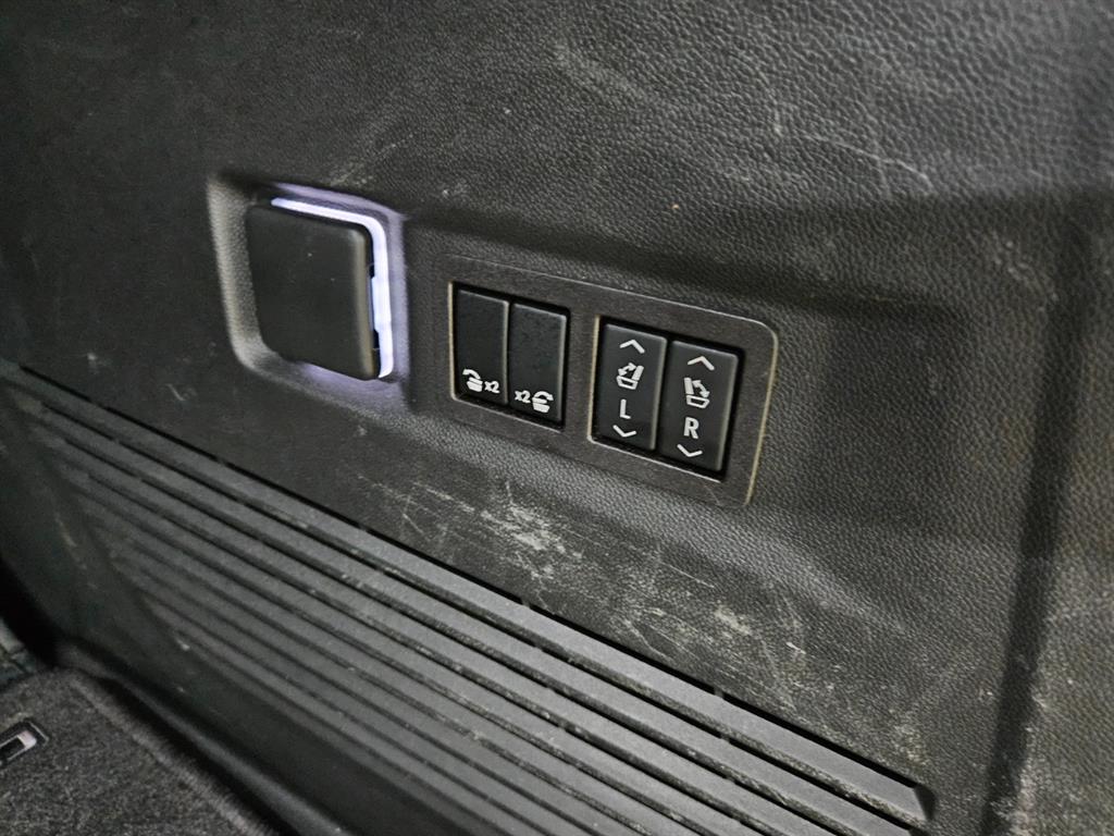 Chevrolet Tahoe - Vista 6