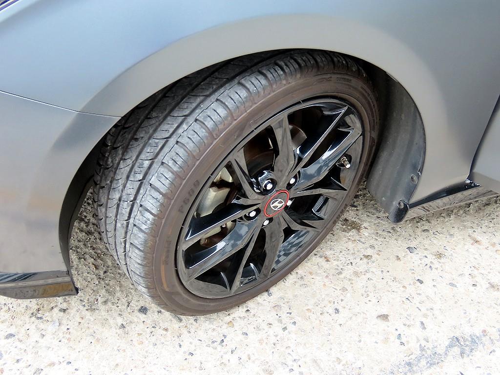 HYUNDAI Veloster 2019 Gris - Importación desde Corea - HF Imports Iquique - Foto 20