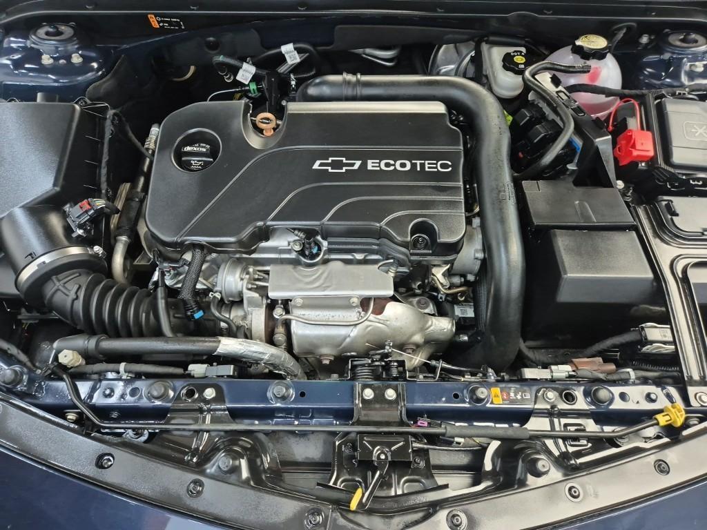 Chevrolet Malibu - Vista 5