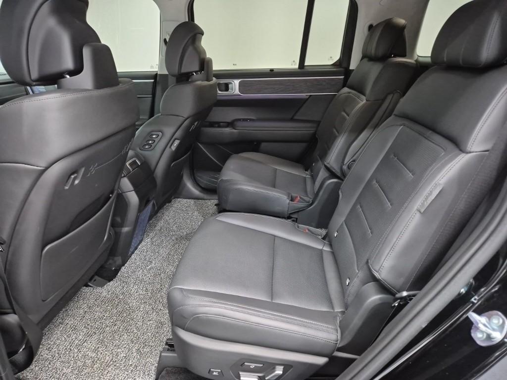 HYUNDAI Santa Fe - Vista 12