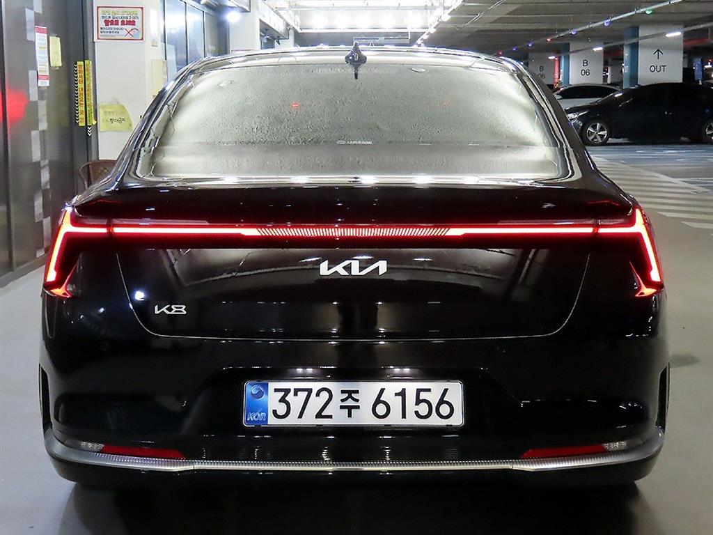 KIA K8 - Vista 5