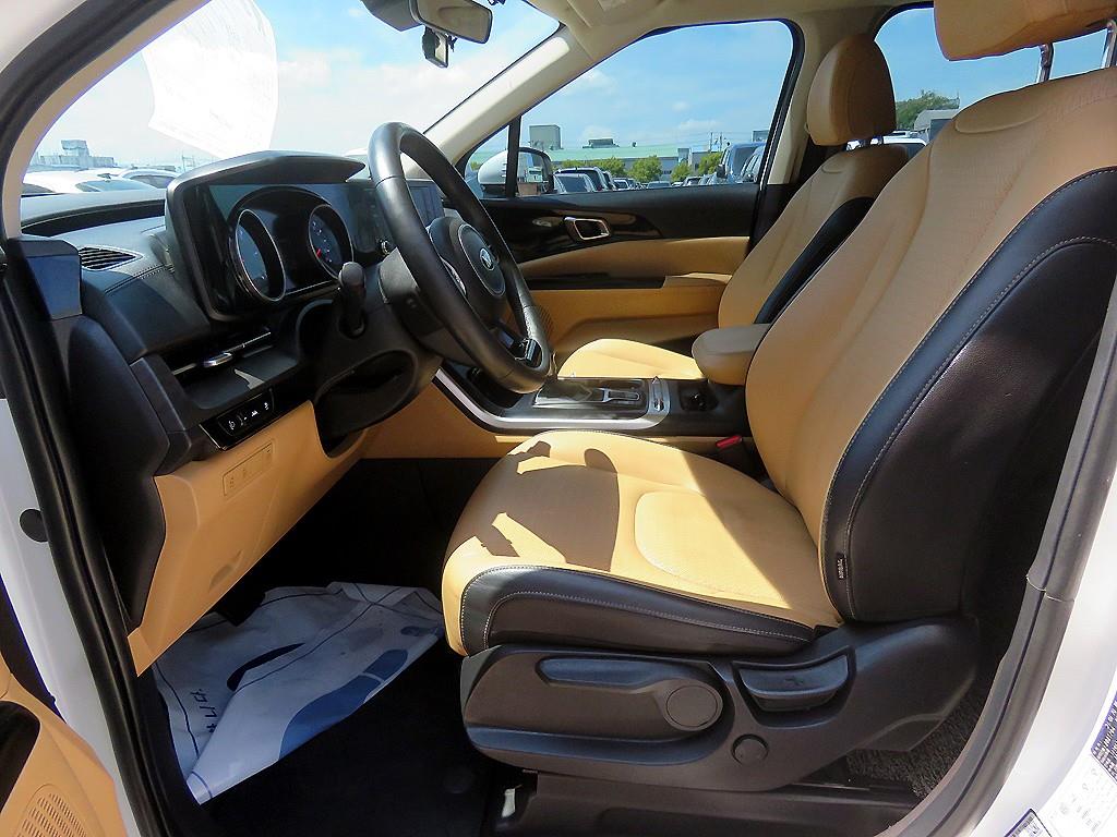 KIA Carnival - Vista 6