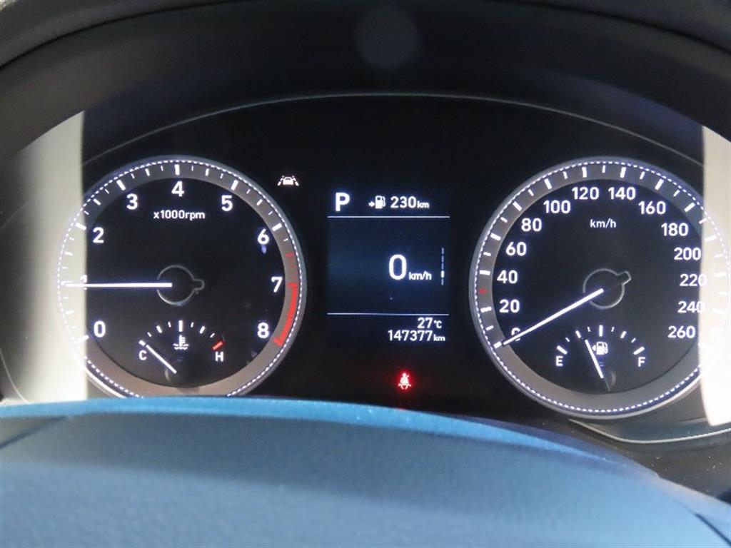 HYUNDAI Grandeur - Vista 5