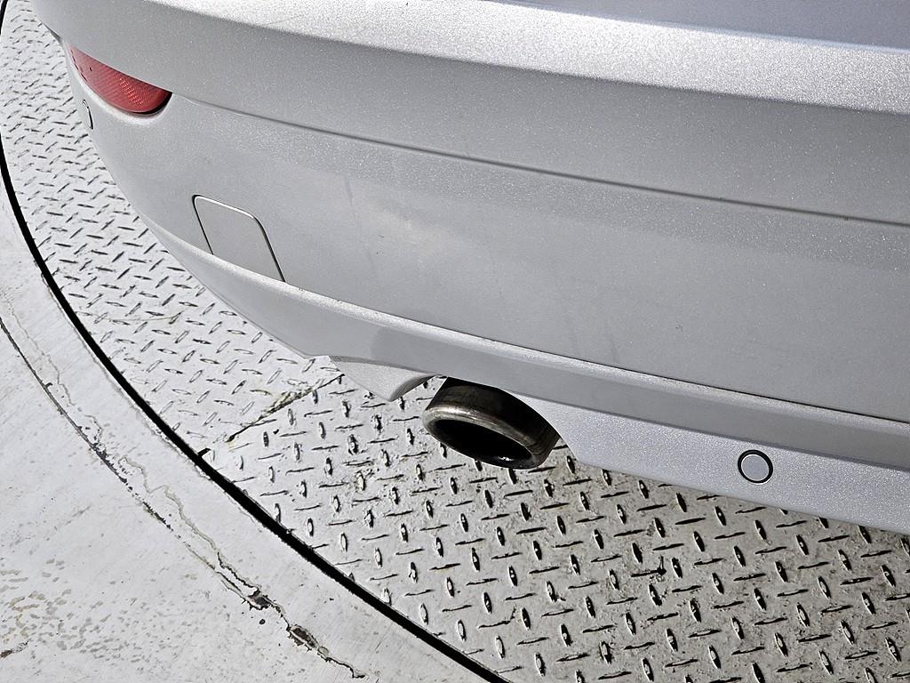 SAMSUNG SM3 2014 Gris - Importación desde Corea - HF Imports Iquique - Foto 16