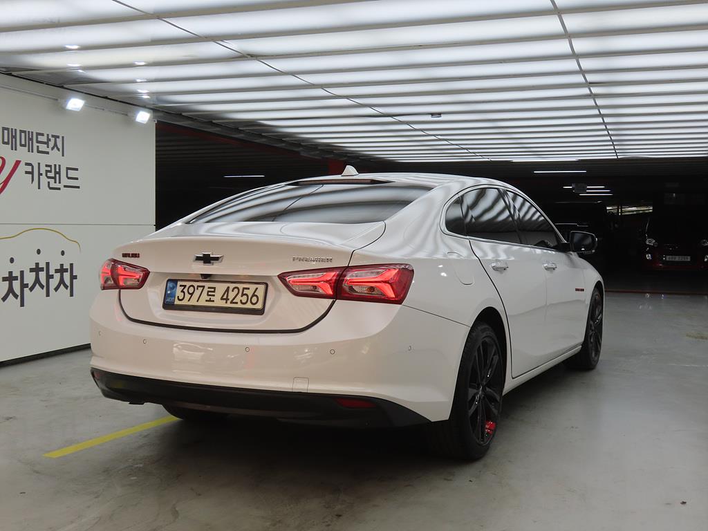 Chevrolet Malibu - Vista 4