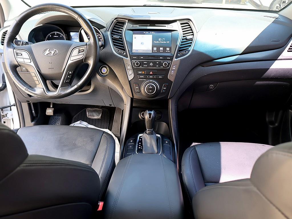 HYUNDAI Santa Fe - Vista 5