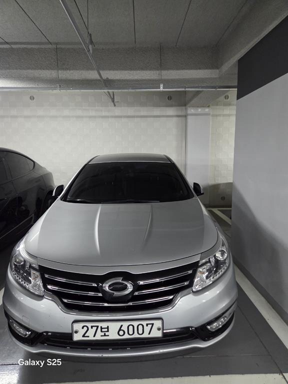 SAMSUNG SM5 2018 Plateado - Importación desde Corea - HF Imports Iquique - Foto 1