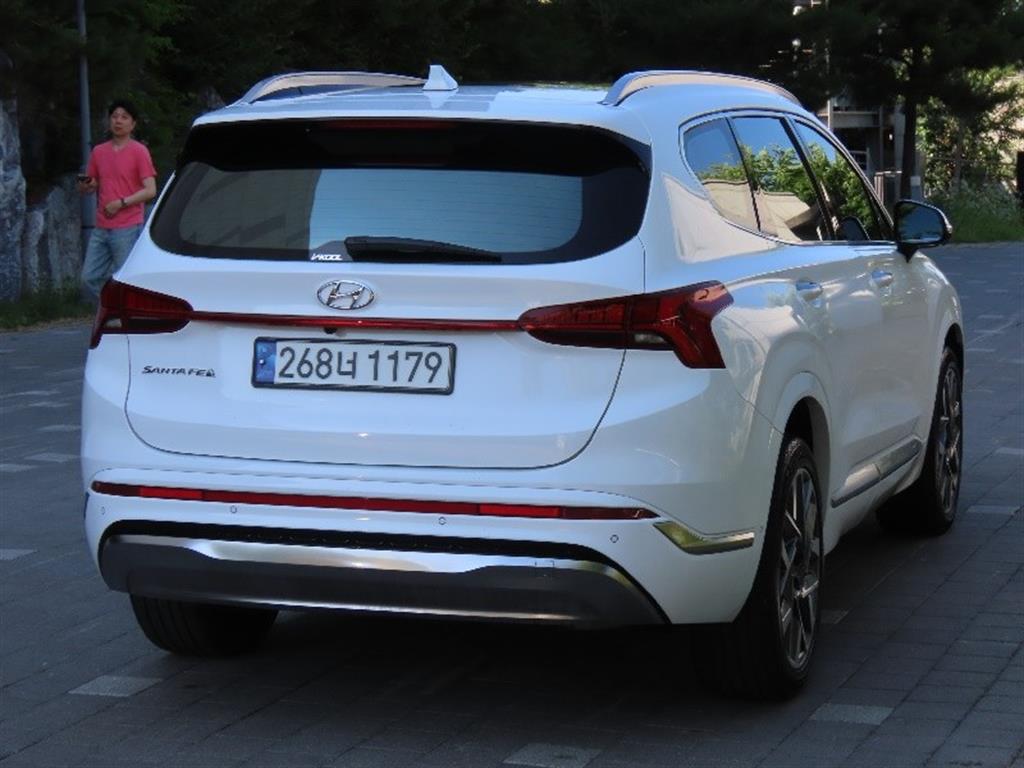 HYUNDAI Santa Fe - Vista 3