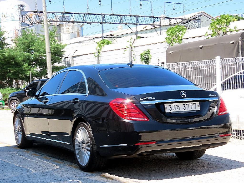 Mercedes Benz S Class - Vista 3