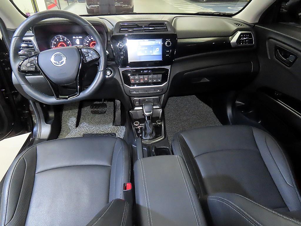Ssangyong Tivoli - Vista 10