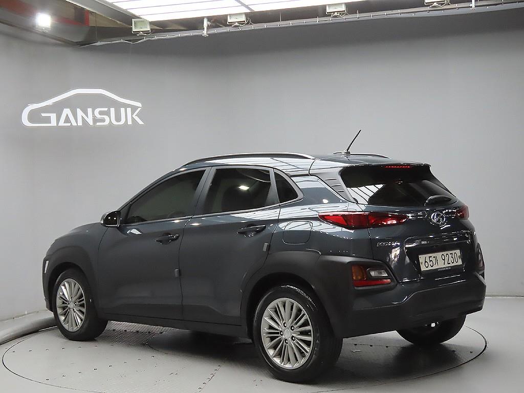HYUNDAI Kona - Vista 3