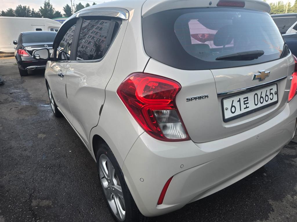 Chevrolet Spark - Vista 4