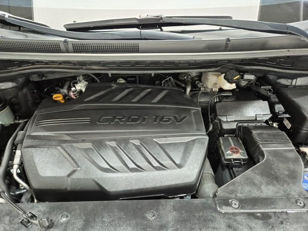 KIA Carnival - Vista 5