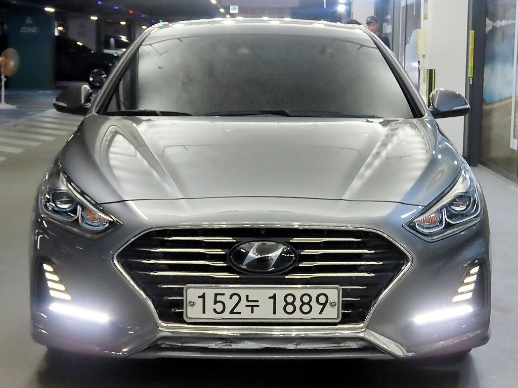 HYUNDAI Sonata - Vista 2