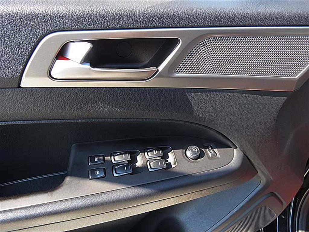 Ssangyong Rexton 2019 Negro - Importación desde Corea - HF Imports Iquique - Foto 15