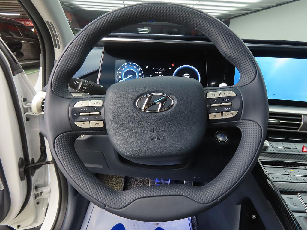 HYUNDAI Nexo - Vista 8