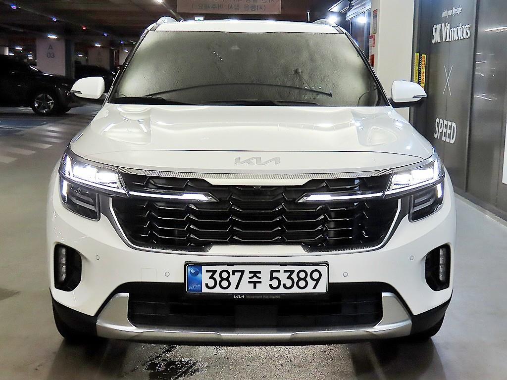 KIA Seltos - Vista 2