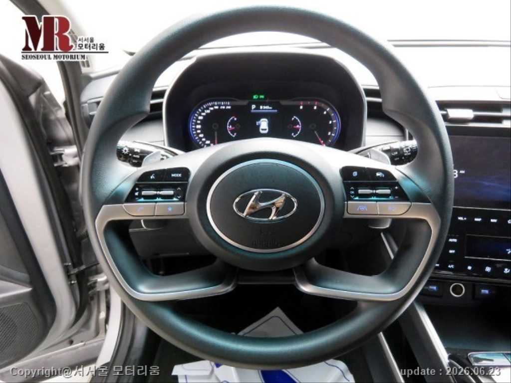 HYUNDAI Tucson - Vista 8