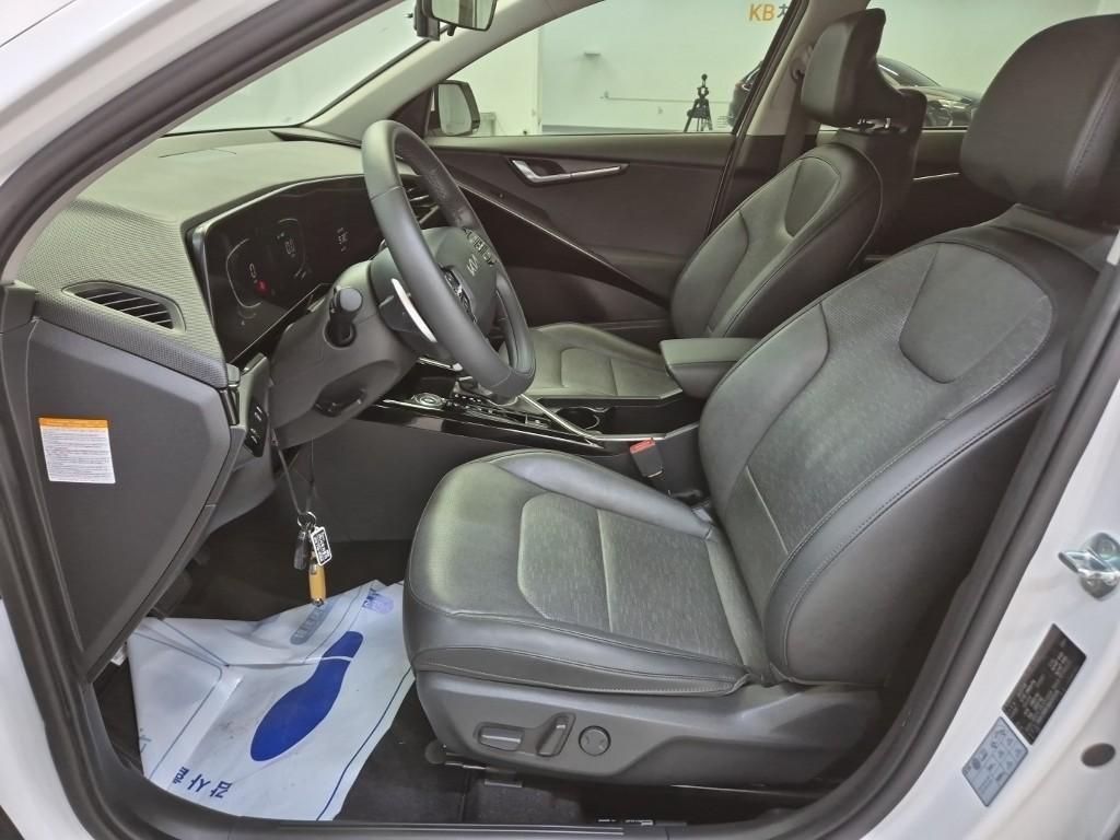 KIA Niro - Vista 11