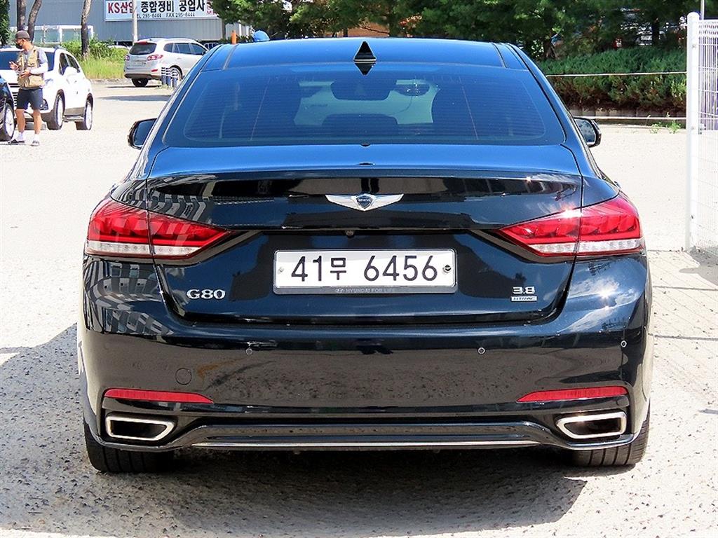 Genesis G80 - Vista 4