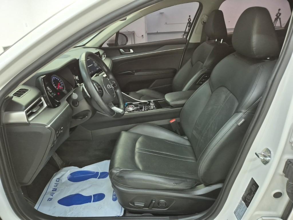 KIA K5 - Vista 11